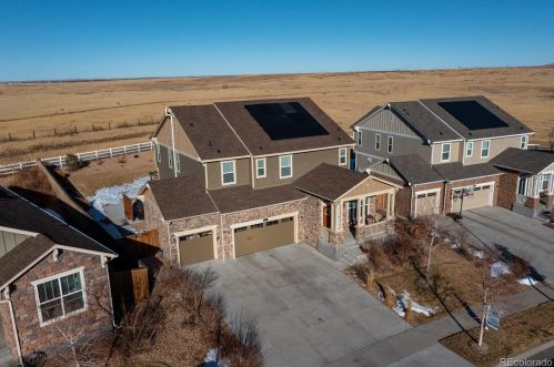 3170 Nepal Way, Aurora CO 80013-9019 exterior