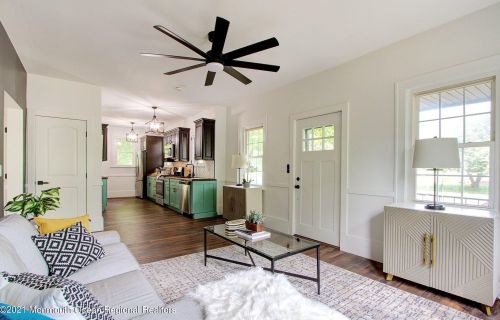 1 Kremer Ave, Tinton Falls NJ  07724-1728 exterior