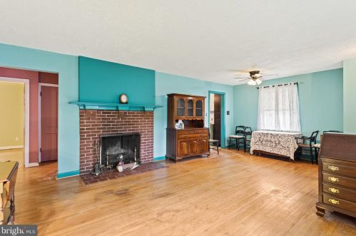 1809 Florin St, Silver Spring MD 20902-3838 exterior