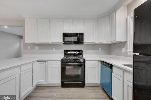 1253 Cresthaven Dr, Silver Spring MD 20903-1107 exterior