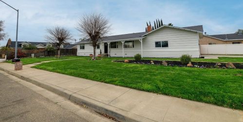 872 Richland Ave, Modesto, CA 95351-4407