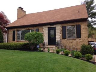 321 James Ave, Rockford, IL 61107-4624