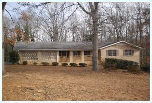 281 Brownwood Dr, Hull, GA 30646-4004