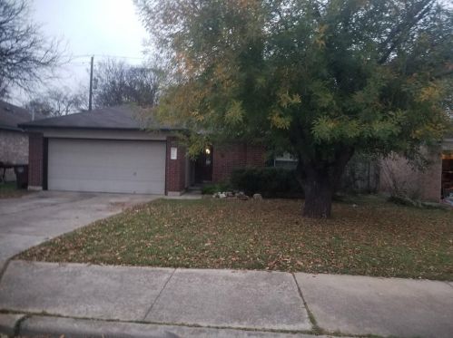 9716 Copper Creek Dr, Austin TX  78729-3543 exterior