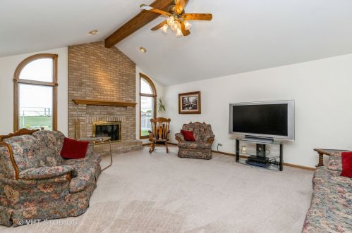 9018 174th St, Tinley Park, IL 60487-7309