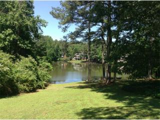 3213 Casteel Rd, Marietta, GA 30062-5308