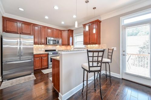 3686 Lambert Ln, Atlanta GA  30319-2162 exterior