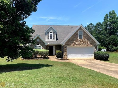 15 Pebble Ln, Porterdale, GA 30016-7689