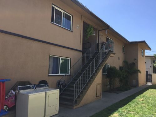 1834 Gramercy Ave, Anaheim CA  92801-4553 exterior