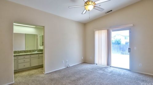 1128 Cloverdale St, Riverside CA  92501-1540 exterior