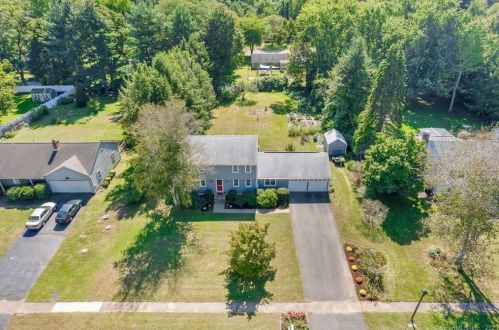 62 Morgan Dr, Glastonbury, CT 06033-2910