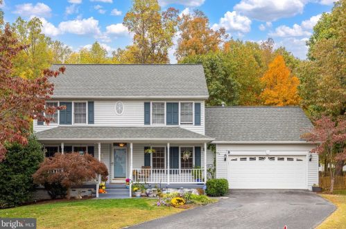11801 Hoose Ct, Fredericksburg, VA 22408-1872