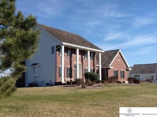 9707 156th St, Bennington, NE 68007-2116