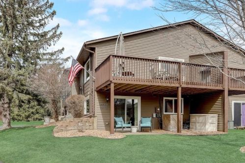 2862 Castleford Ct, Saint Paul MN  55125-3416 exterior