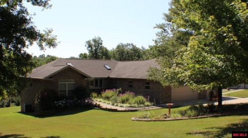 289 Knollwood Dr, Midway, AR 72651-9377