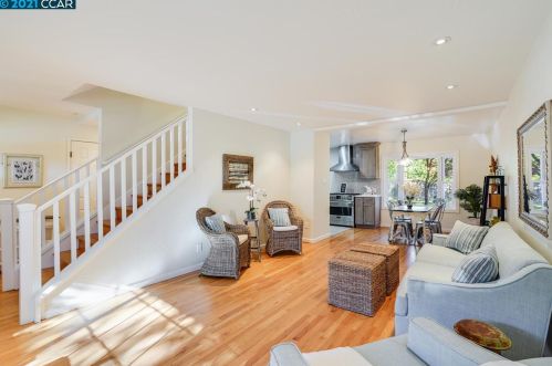 544 Francis Dr, Pacheco, CA 94553-5940