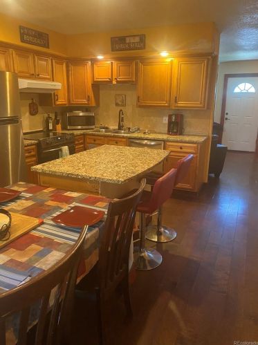 7836 Monaco St, Denver, CO 80022-1188