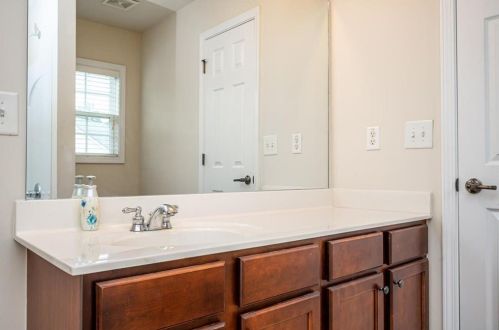 3489 Hamlin Sq, Atlanta GA  30331-7992 exterior