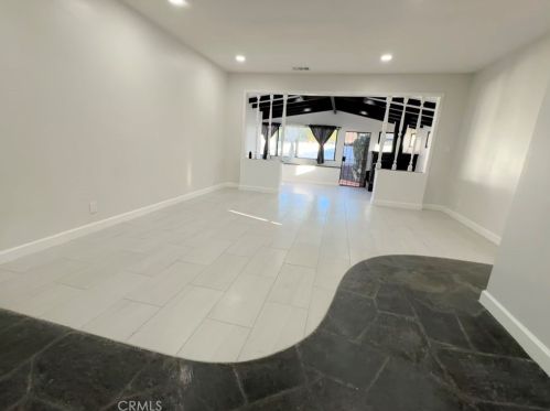 9132 Arrington Ave, Downey, CA 90240-2902