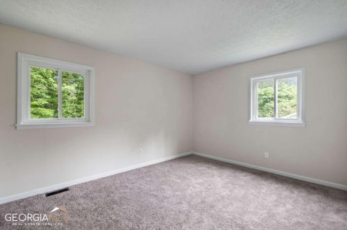 4652 Edwina Ln, Atlanta GA  30331-6802 exterior