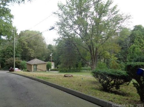 3 Johnson Rd, Chester, CT 06412-1119