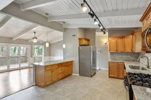 2132 Drew Valley Rd, Atlanta GA  30319-3918 exterior