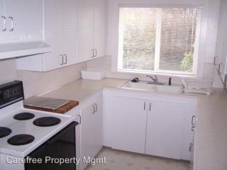 1537 Dolph St, Portland OR  97219-4250 exterior