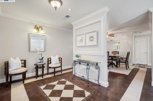 892 Del Norte Dr, Livermore, CA 94551-7437