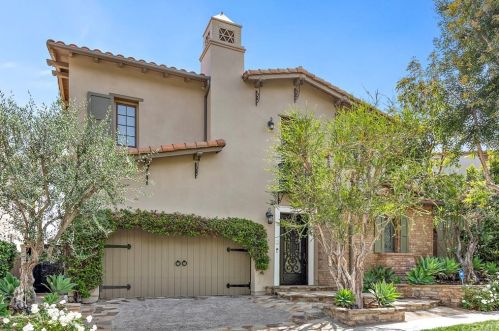 24 Silhouette, Irvine, CA 92603-4257