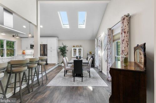 104 Cliff Ave, Lancaster PA  17602-4700 exterior