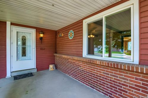 1696 Fairfax St, Denver, CO 80220-1324