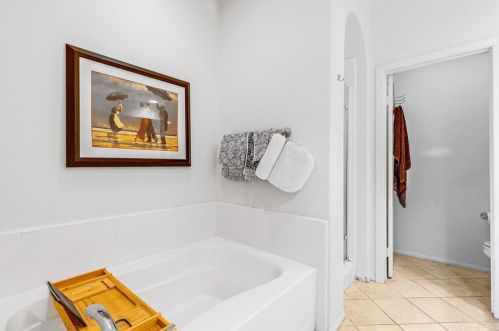 61 Nature, Irvine CA  92620-3827 exterior