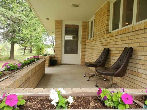 2702 Midway Rd, Duluth, MN 55810-2137