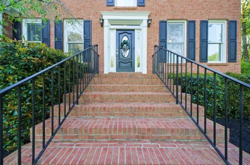 2610 Wellington Dr, Marietta, GA 30062-4511