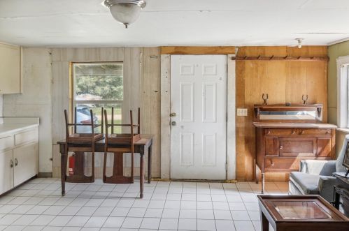 685 Clark Farm Rd, Twin City, GA 30471-5069