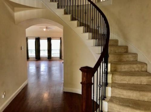 2726 Fountain View Blvd, Cedar Hill TX  75104-8270 exterior