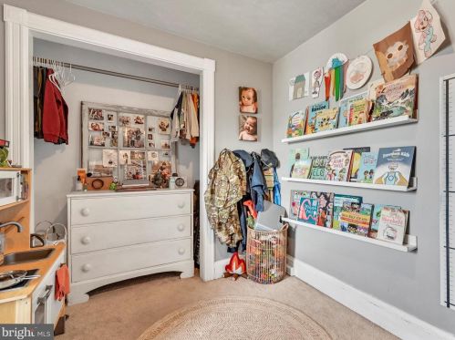 246 Ross St, Lancaster PA  17602-1940 exterior