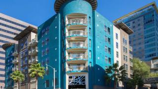 1050 Ingraham St, Los Angeles CA  90017-2412 exterior