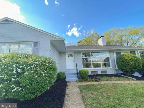 625 Mildred St, Charles Town, WV 25414-1409