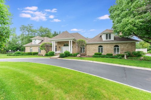 3611 Bankview Dr, Joliet, IL 60431-4877