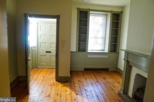 41 Philadelphia St, York PA  17401-1124 exterior