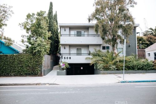1508 12th St, Santa Monica, CA 90401-3039