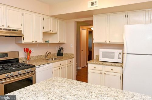 5541 Green Mountain Cir, Columbia, MD 21044-2454