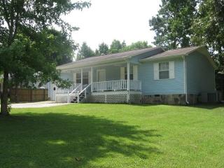 236 Crystal Spring Rd, Cleveland, TN 37323-8736