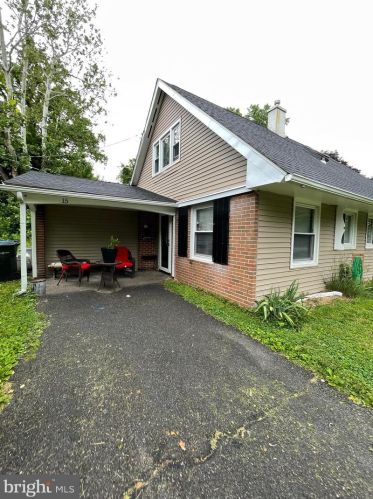 15 Partridge Turn, Willingboro, NJ 08046-2612