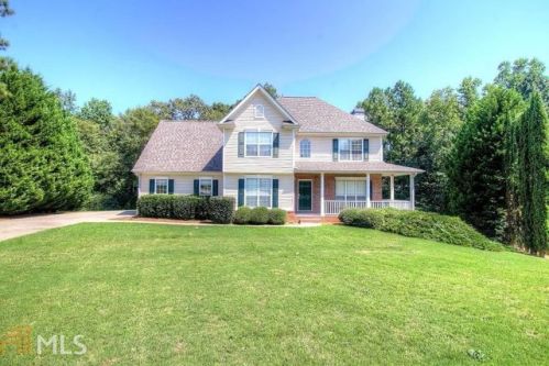 205 Oxford Ct, Stockbridge, GA 30281-7132