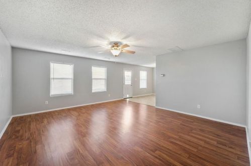 5024 Waterford Dr, Fort Worth TX  76179-4153 exterior