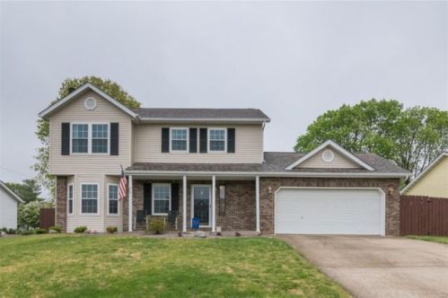 1204 Robert Dr, Maryville, IL 62062-6750