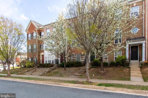 1304 Saunders Dr, Fredericksburg, VA 22401-2673