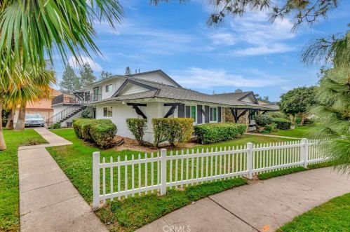 2048 Jetty Dr, Anaheim CA  92802-4453 exterior